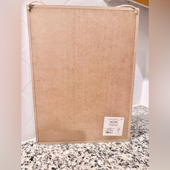 Hanging Wooden Merry Christmas Decorative Sign - Picture 4 of 6